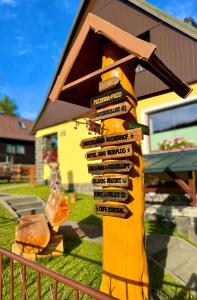 Фотография из галереи Tolles Ferienhaus в городе Обервизенталь +32 фотографии