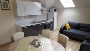 Køkken eller tekøkken på Apartments Villa Atta