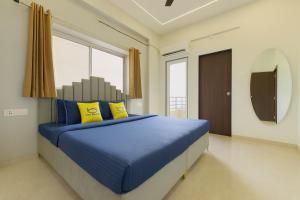 Billede fra billedgalleriet på Home Escape Luxury Skyview 2BHK Near RamadÀ iNDORE i Indore + 18 billeder