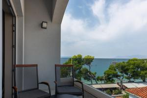 Imagen de la galería de Hotel Central Beach 9, en Makarska