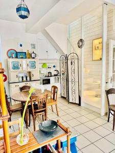 Afbeelding uit fotogalerij van Maison de pécheur à ETAPLES SUR MER in Étaples