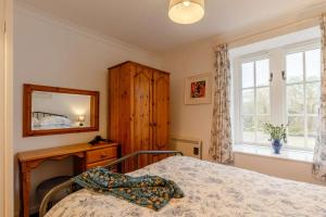 Katil atau katil-katil dalam bilik di 2 Bed in Two Waters Foot oc-s27334