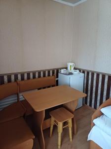 Afbeelding uit fotogalerij van Hotel Gostynnyi Dvir in Sharhorod