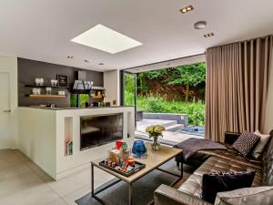 Posezení v ubytování 2 Bed in Elslack 86230 + 16 fotografií