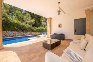 Πισίνα στο ή κοντά στο VILLA BEACH BELL LLoC