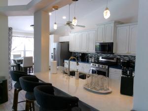 Köök või kööginurk majutusasutuses Villa Varona your private oasis