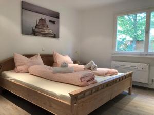 Galeriebild der Unterkunft Am Badesee Villa Svenson am Ellertshäuser See in Stadtlauringen