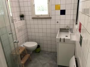 Galeriebild der Unterkunft Am Badesee Villa Svenson am Ellertshäuser See in Stadtlauringen