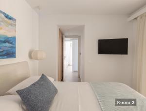 Μια τηλεόραση ή/και κέντρο ψυχαγωγίας στο Ammos Retreat +20 φωτογραφίες