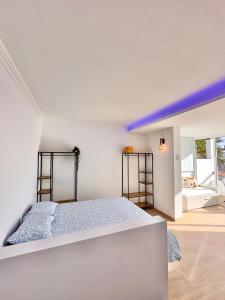 En eller flere senge i et værelse på Bebo House 363