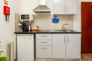 Imagem da galeria de Rising Sun Top-Floor Flat em Lagos