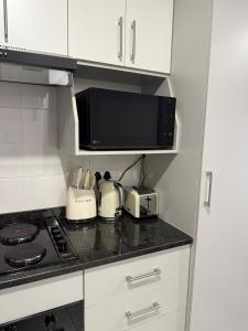 Gambar di galeri bagi Urban Bleu - Boutique Apartment di Gaborone +14 gambar