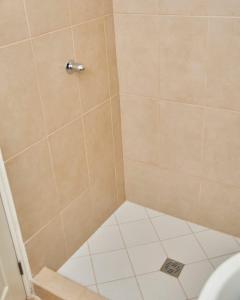 Ένα μπάνιο στο Apartment Studio in the Historic Center +16 φωτογραφίες