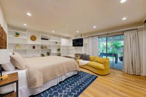 Ένα ή περισσότερα κρεβάτια σε δωμάτιο στο Casa Tranquila +38 φωτογραφίες