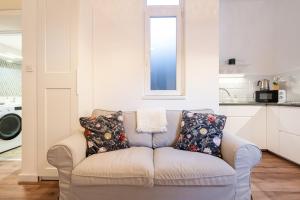 Гостиная зона в West Nest