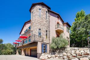 Hoone, kus puhkemaja asub