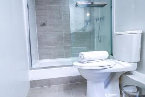 Et badeværelse på HOM I Edif frente a la Costanera 1D1B 4 PAX + 38 billeder