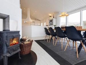 Nhà bếp/bếp nhỏ tại Luxury Retreat near Beach - By Traum Ferienwohnungen
