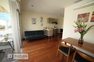 Dapur atau dapur kecil di Atrium Miraflores Hotel