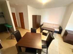 Χώρος καθιστικού στο South Beach Vigo Studio