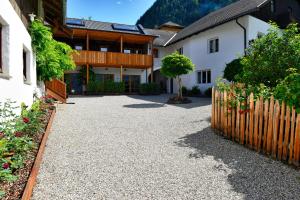Gallery image of Apartments Mitterhof 1544 in Brunico