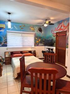 Φωτογραφία από το άλμπουμ του Sea Heaven Ground Floor Studio σε Isla Zahino