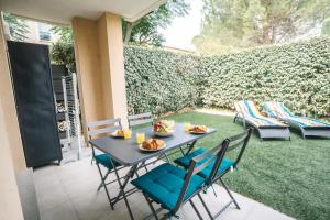 En have udenfor Parking Sécurisé -Climatisé-Piscine-Terrasse-AM