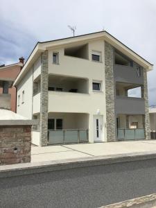 Budova, kde se apartmán nachází