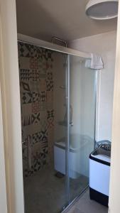 Ένα μπάνιο στο Bright appartment +9 φωτογραφίες