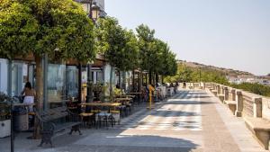 Το κτήριο όπου στεγάζεται  το διαμέρισμα