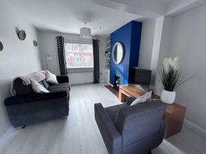 Posezení v ubytování Little Willow Belfast