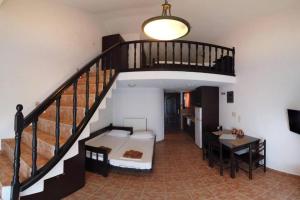 Postel nebo postele na pokoji v ubytování Petite Economy Lodge + 274 fotografií