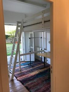 Dapur atau dapur kecil di Chambre colocation Lit mezzanine