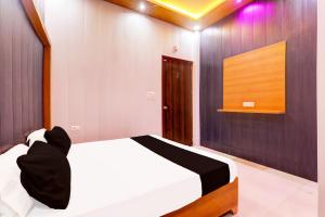 Ένα ή περισσότερα κρεβάτια σε δωμάτιο στο Hotel O Shagun palace