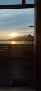 Gallery image of The Shore KK - Seaview Suite with Stunning Sunset & Private Balcony in City Centre in Kota Kinabalu