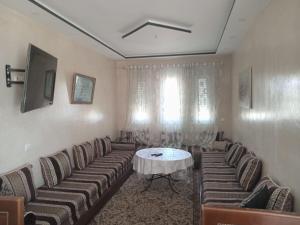 Χώρος καθιστικού στο Appartement pré aéroport et océan