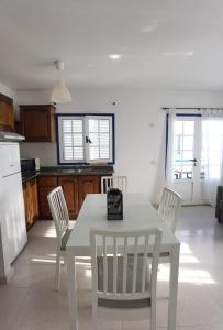 Kuchyň nebo kuchyňský kout v ubytování Casa María