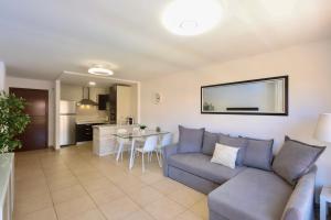 Η κουζίνα ή μικρή κουζίνα στο SunSet Mocan