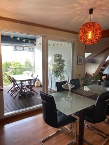 Billede fra billedgalleriet på La Gentiane bleue, vue lac Saint Point i Malbuisson