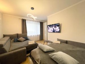 Zdjęcie z galerii obiektu POKOJE i APARTAMENTY LIMONKA do plaży 900m STOCZNIOWCÓW 13 w mieście Gdynia