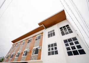 an external view of a building at MGM Tourist Inn in Tagbilaran City