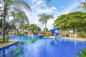 Πισίνα στο ή κοντά στο Beachfront view large Condo with Pools PVT luxury patio in great location