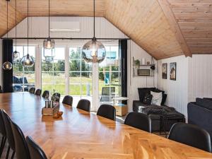 Konferenční prostory v ubytování Luxury Retreat with Pool - By Traum Ferienwohnungen + 22 fotografií