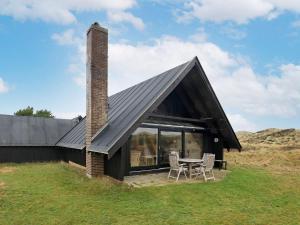 Budova, kde se prázdninový dům nachází