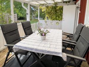 Κήπος έξω από το 4 person holiday home in FÄRJESTADEN-By Traum +25 φωτογραφίες