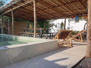 Πισίνα στο ή κοντά στο Les Twins