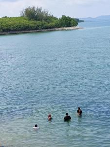 Gallery image of seaview beach homestay pd in Port Dickson