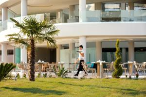 Um jardim em Thassos Imperial Resort