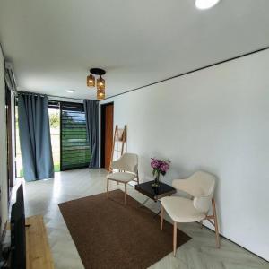 Χώρος καθιστικού στο The kotak Cabinstay Parit Buntar