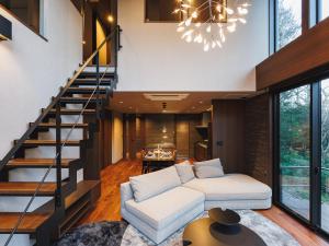 Posezení v ubytování Suite Villa Hakone Toji Retreat